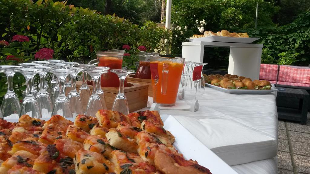 Hotel Desire' Riccione Dış mekan fotoğraf
