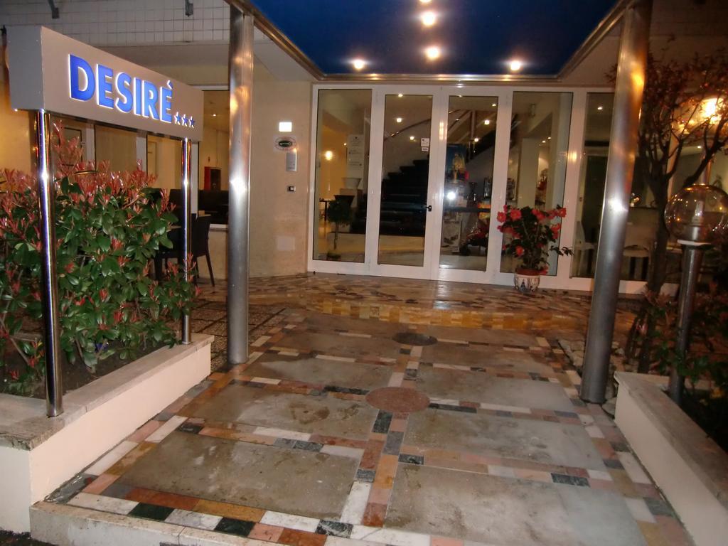 Hotel Desire' Riccione Dış mekan fotoğraf